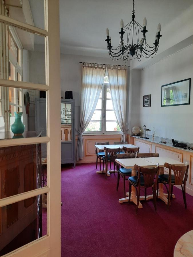 Hostellerie De La Roseraie Барботан-ле-Терм Екстериор снимка