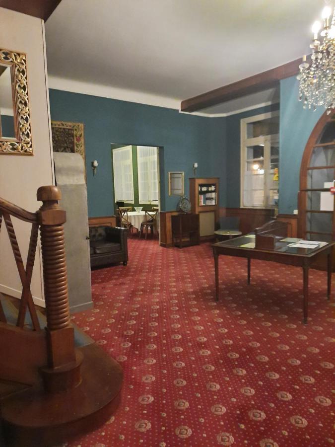 Hostellerie De La Roseraie Барботан-ле-Терм Екстериор снимка