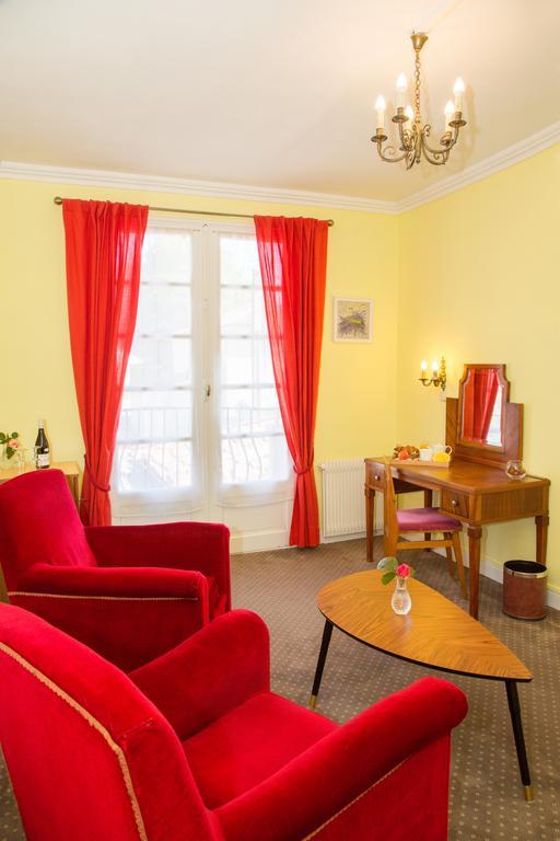 Hostellerie De La Roseraie Барботан-ле-Терм Екстериор снимка